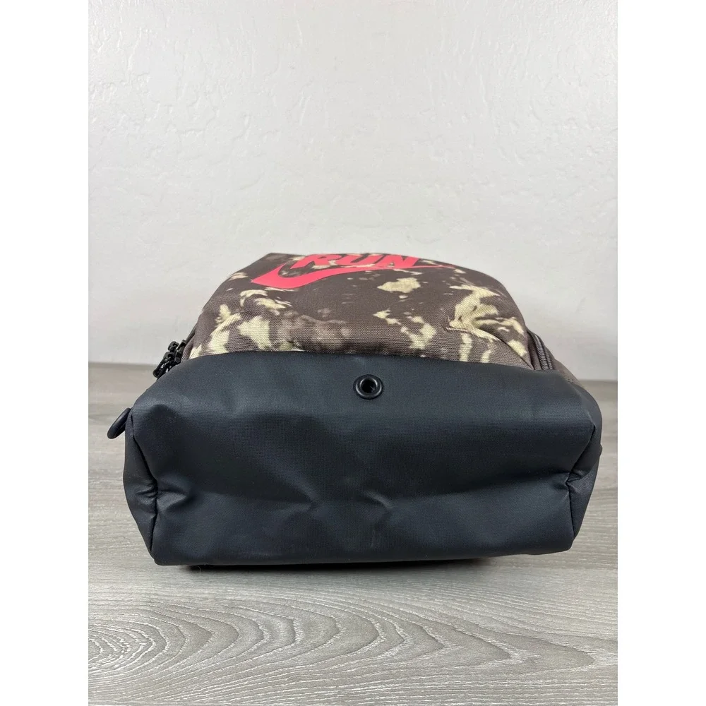 Nike Run NXR Deluxe Spike Running Shoes Athletic Bag 2025 Camo